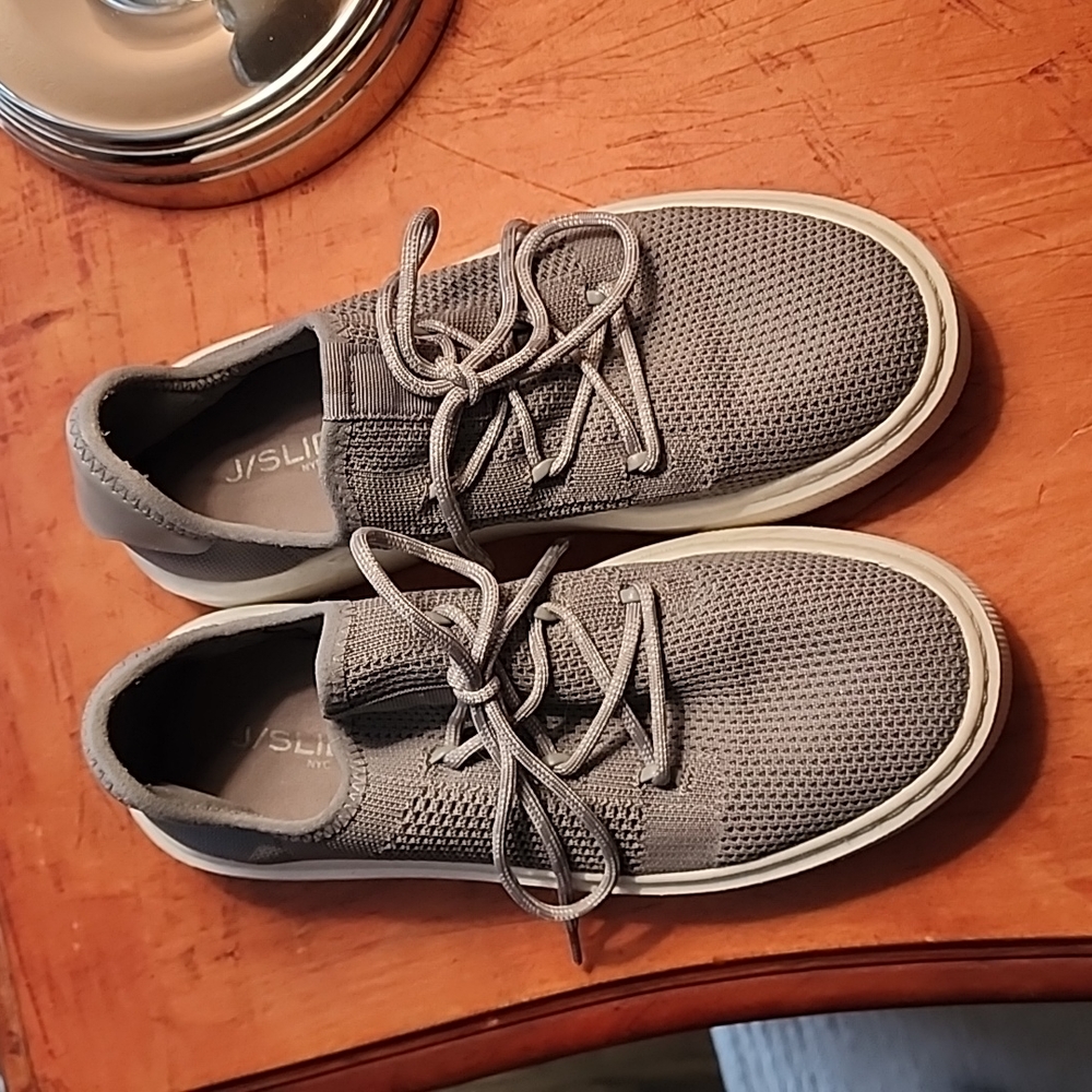 J Slides sneakers